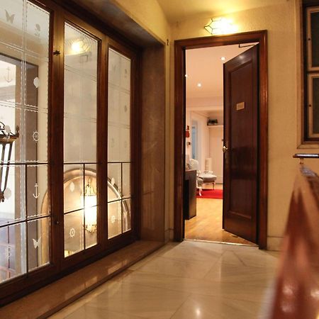 Petit Hotel Βαρκελώνη Εξωτερικό φωτογραφία