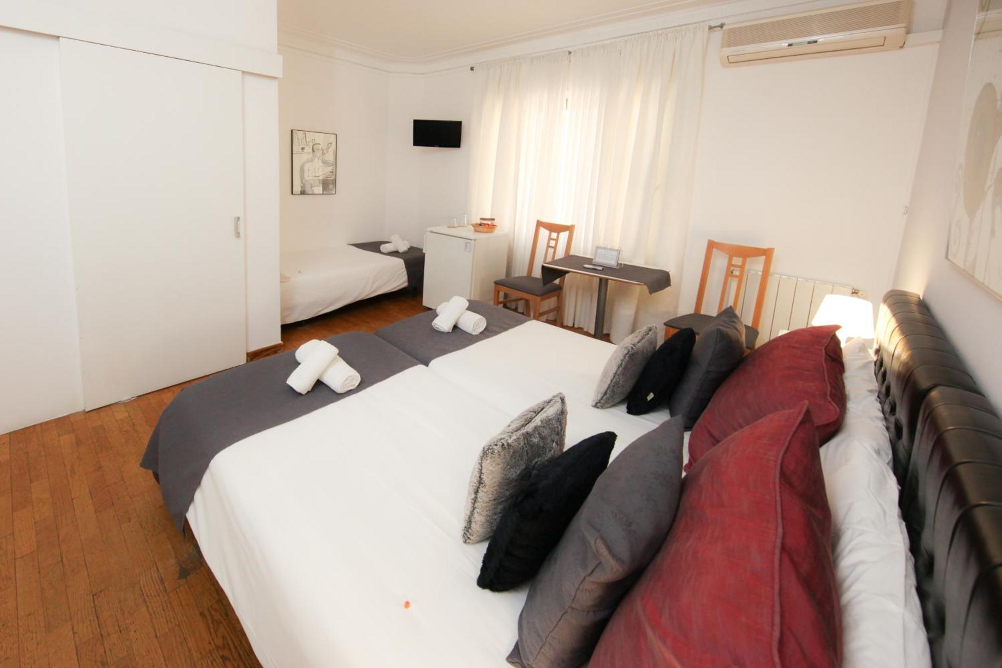 Petit Hotel Βαρκελώνη Εξωτερικό φωτογραφία